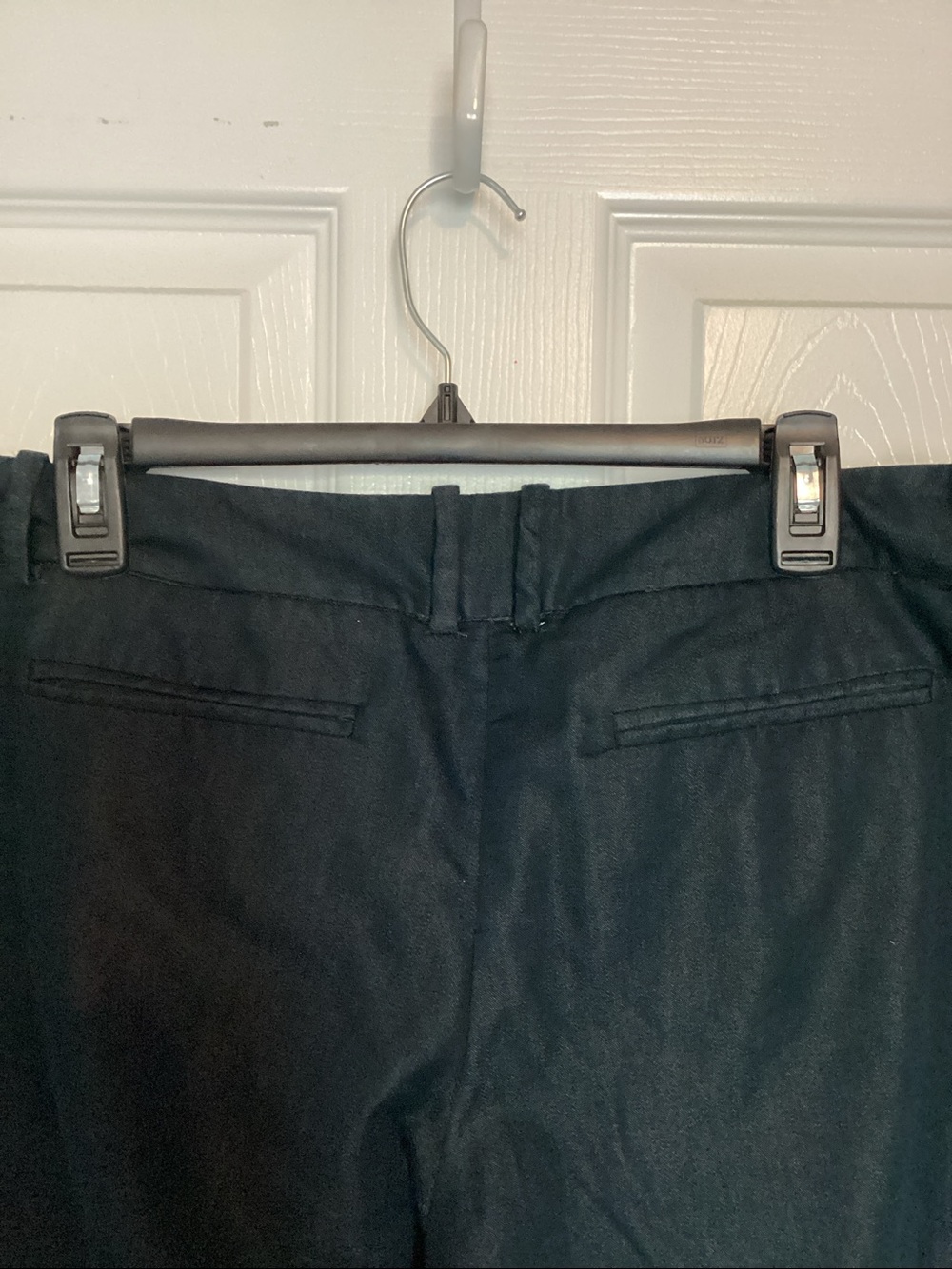 Mossimo capris/crop pants, women’s size 12. Indigo blue stretchy - Picture 6 of 6